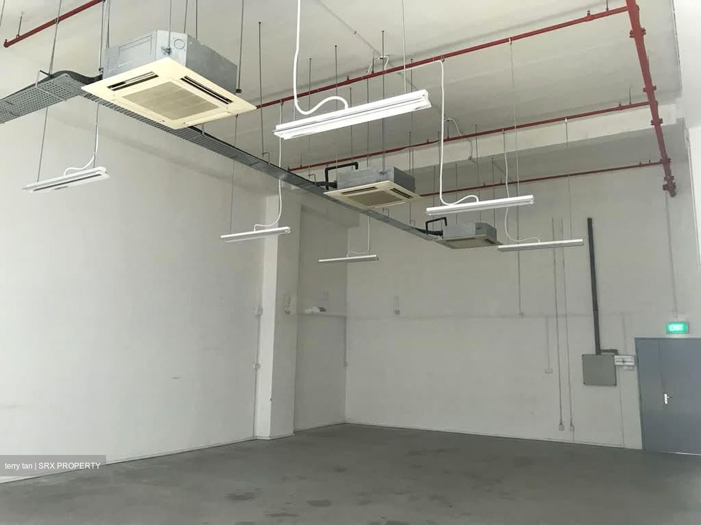 Heng Loong Building (D23), Factory #592828231